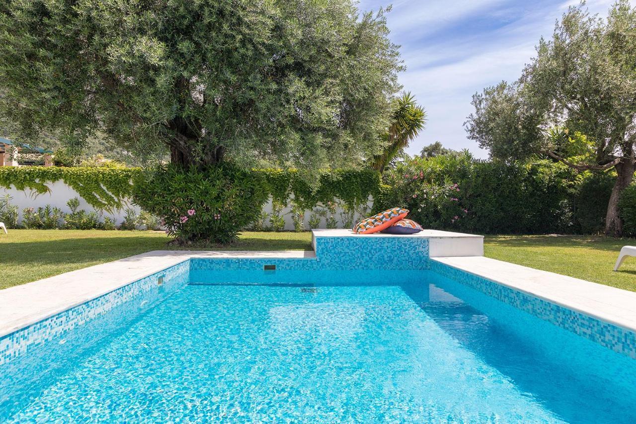 Villa Piedra Del Mar Beachfront by Villa2be Barbati Exterior foto